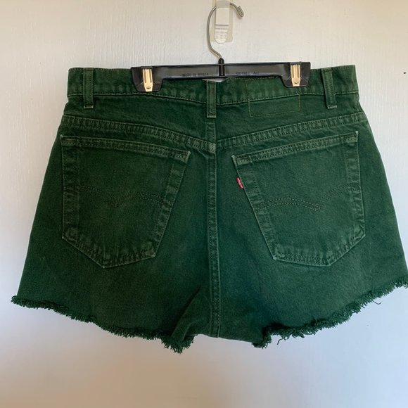 Vintage Levi's denim shorts, green, large - Picture 2 of 4